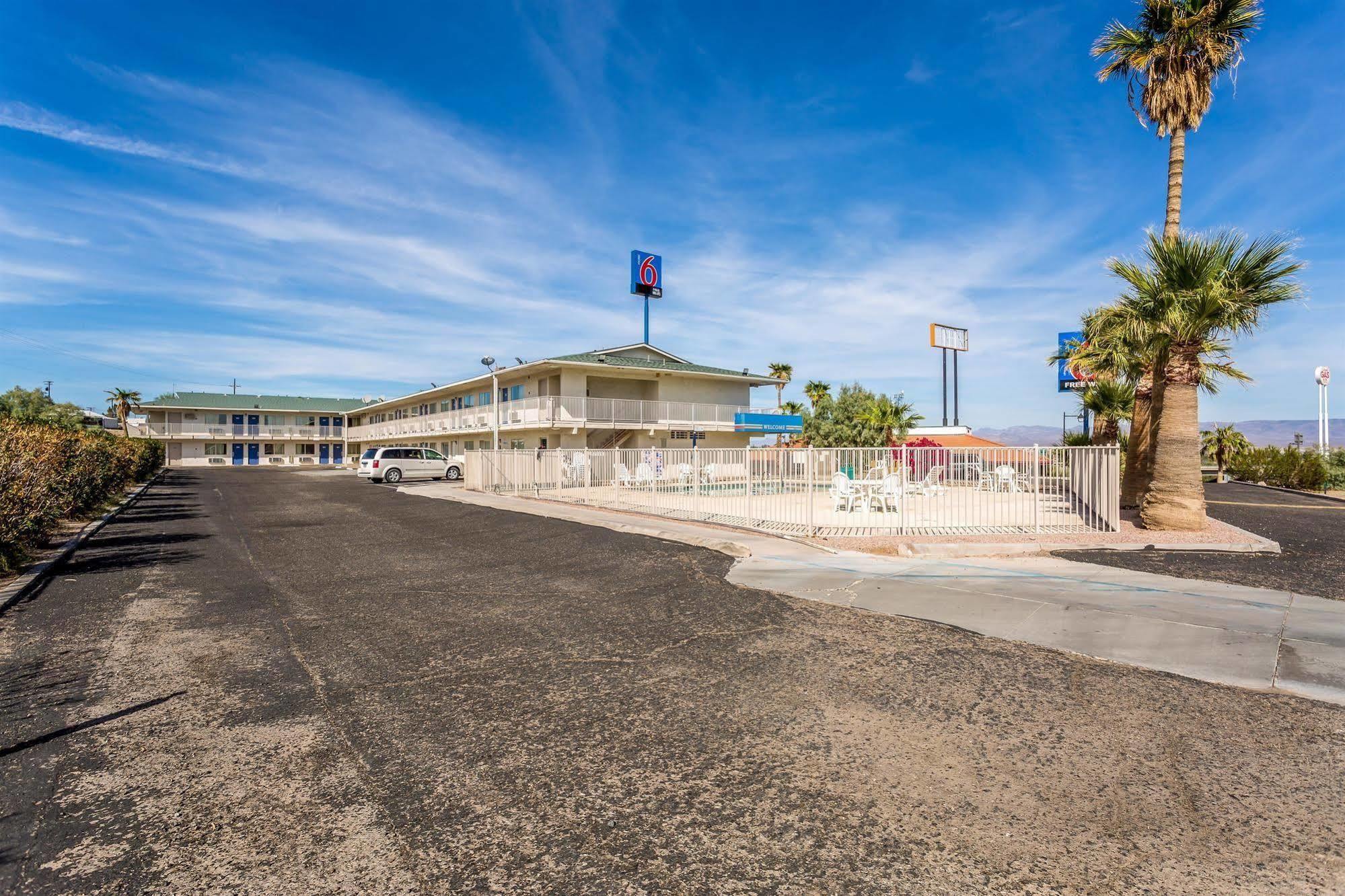 Motel 6-Needles, Ca Kültér fotó